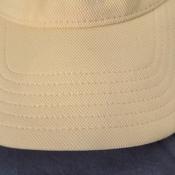 Under Armour Men's Yellow Adjuster Golf Visor Hat - Picture 3 of 8